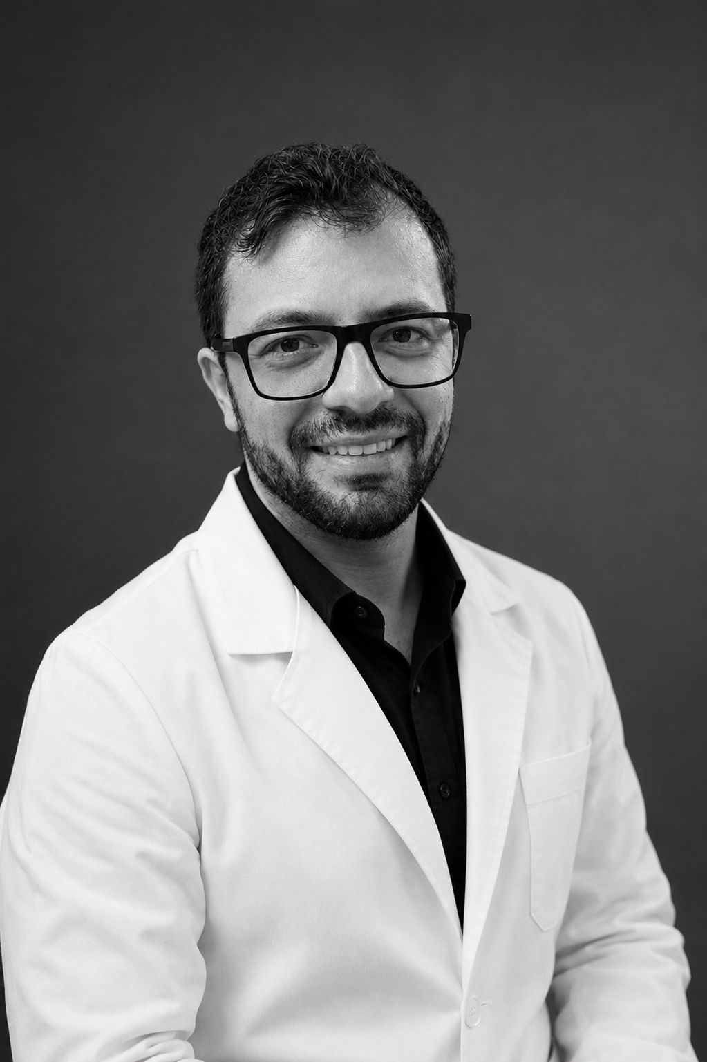 dr-rubio-doctoralia-blanco-negro